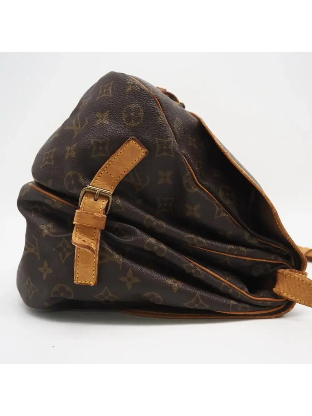 Louis Vuitton Saumur Handbag Canvas 35 #334240L54B